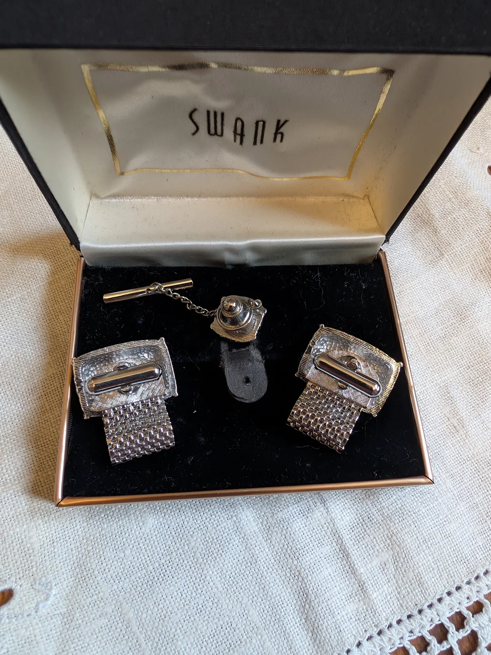 Swank Men’s Blue Cufflink and Stud Set